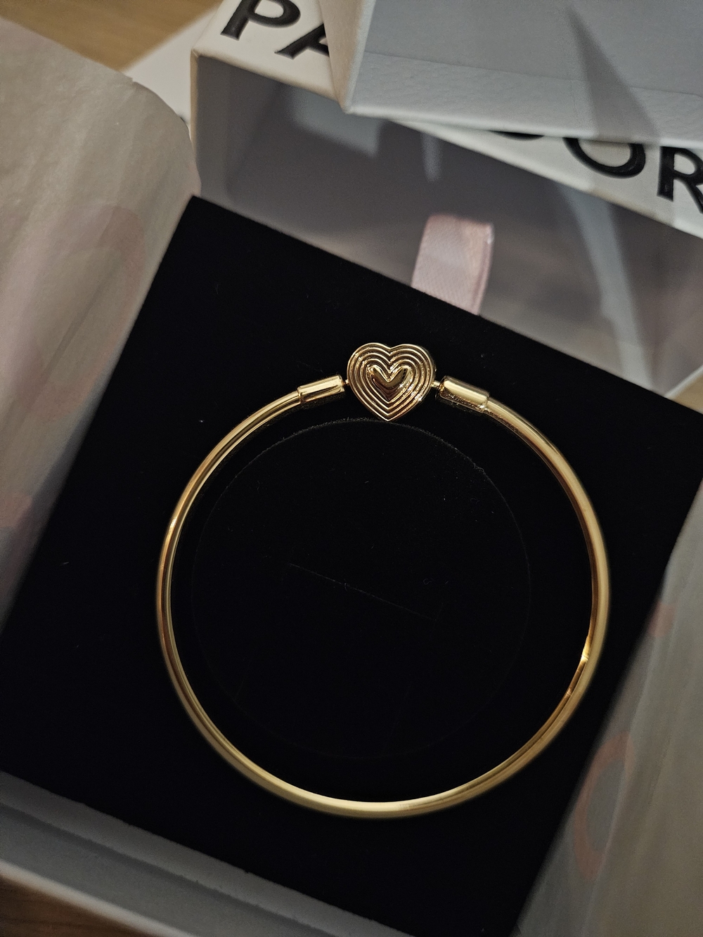 FREE WITH $700+ PURCHASE Pandora Gold Heart Bangle Bracelet